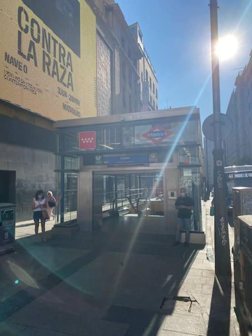 Apartamento En Gran Via De Madrid 45 4 מראה חיצוני תמונה